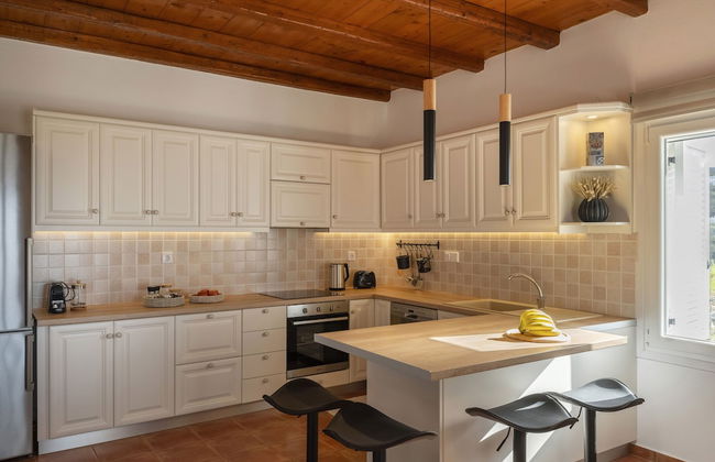 Myrsini Traditional Hillside Cottage - Photo 13