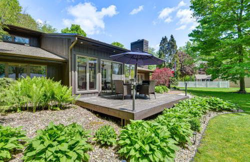 Cassopolis Vacation Home - Walk to Diamond Lake! - Foto 4