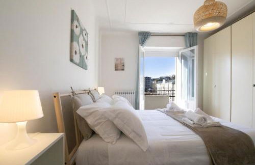 100 meters from the Sea Wi-Fi Center AC Relax Train Station - Foto 32