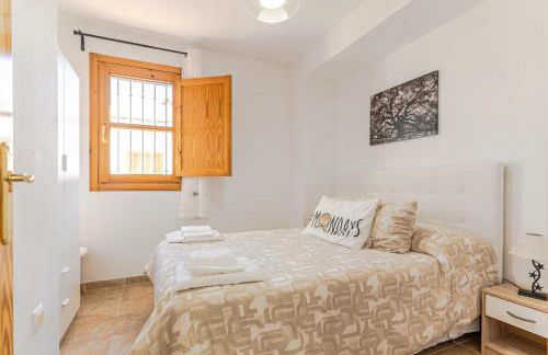 RentitSpain - Picena - Casa Picena Terraza y Senderismo en la Montaña - Photo 5