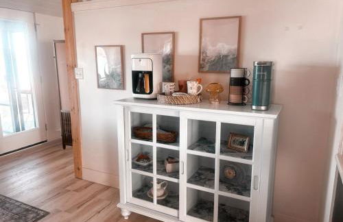 Lakefront Girls getaway Romantic Retreat low fees - Foto 15