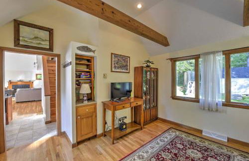 Families Welcome! East Falmouth Home 4 Mi to Beach - Foto 5