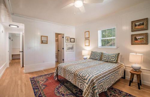 Cozy Beach House Steps from the Shore: 4 Bedroom - Foto 20