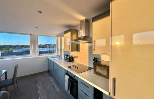 Two Bedroom Flat by Brookland Stays Serviced Accommodation Short Lets Leeds with Free WiFi - Foto 3