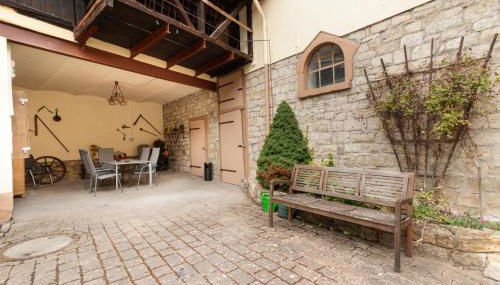 Wohnung für 8 Personen in ehemaligem Weingut mit 4 Schlafzimmern - Foto 1