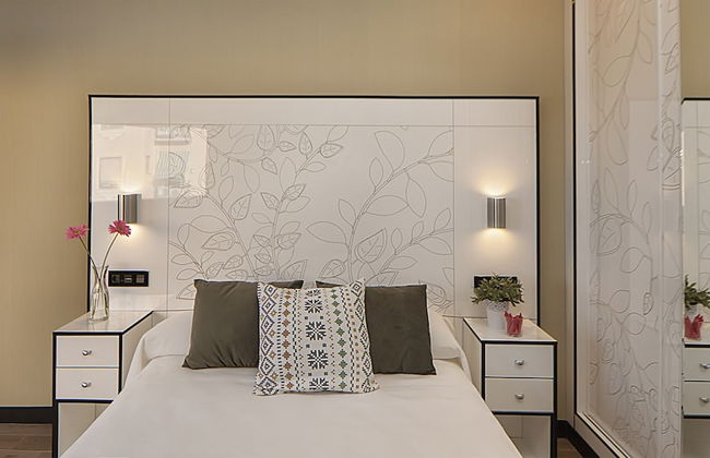 Apartamentos Suites Oficentro Deluxe - Foto 13