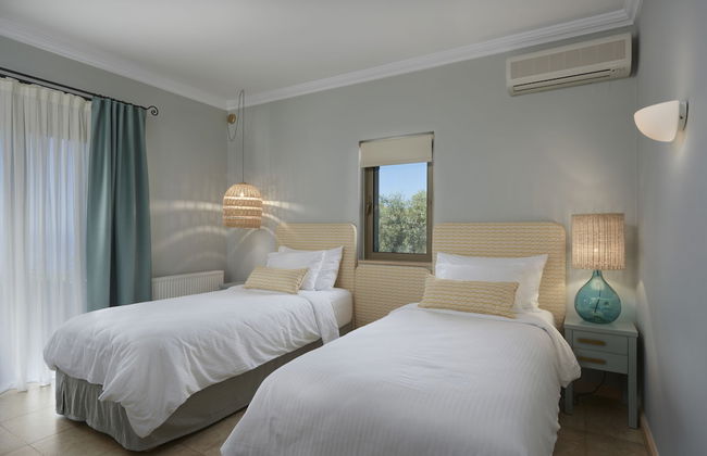 Art Blue Villas - Photo 49