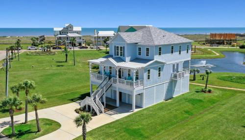 Rise and Shine Beach House with Ocean Views and Pointe West Resort Pools - Foto 1