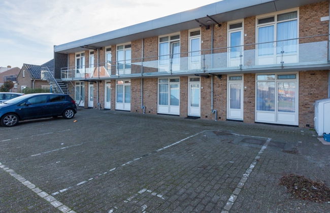 Apartment in Zoutelande Near Sandy Beach - Photo 8