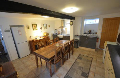 Pier Cottage - Photo 4