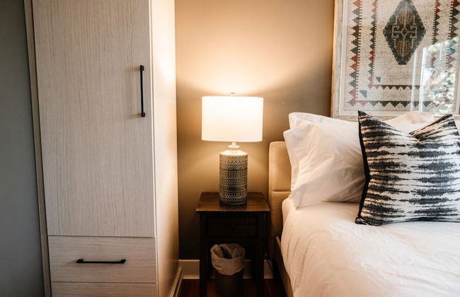 Dt Hot Tub Sauna Huge Yard - Photo 24