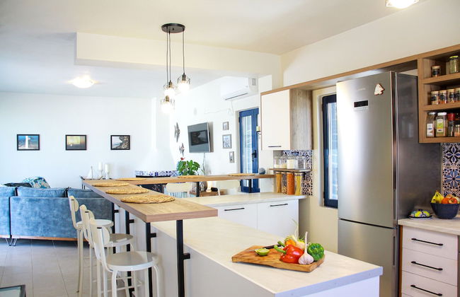 Villa Stefania with Pool - Photo 11