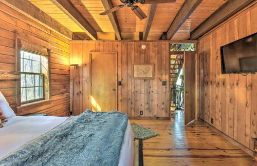 Luxe Cabin with Hot Tub on 5 Acres in Pearcy! - Foto 14
