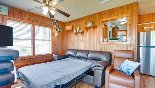 Waterfront Texas Abode with Boat Ramp, Pets Welcome - Foto 5