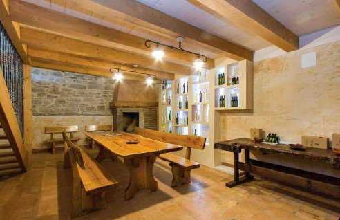 Awesome Home In Labin With Sauna - Photo 33