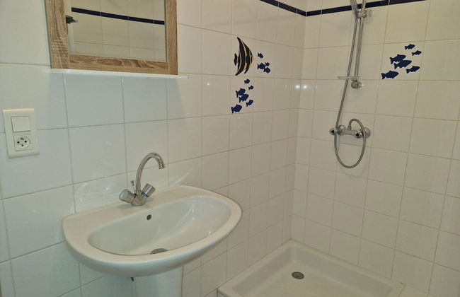 Flat With Direct Beach Access - Photo 6