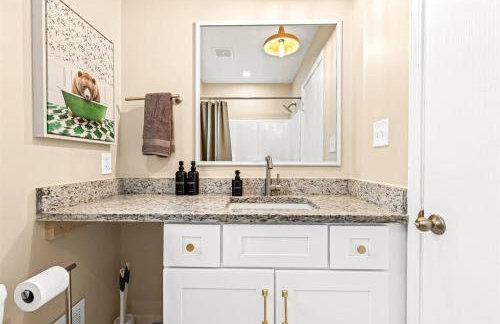 New! Pet-Friendly 1BR in the heart of Roseville! - Foto 18