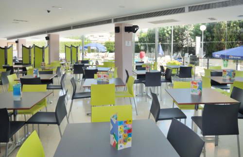 Medplaya Aparthotel Esmeraldas - Photo 31