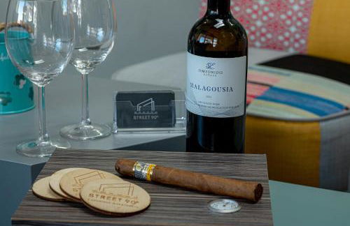 STREET 90 Lux Aparts - Photo 26