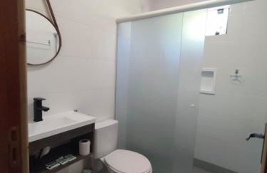 Apartamento de 2 Quartos para 4 Pessoas - 5 min da Praia - Foto 3