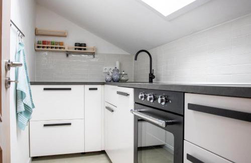 ChiemSeeNest - romantische Ferienwohnung am Chiemsee mit separatem Sommer Seezugang - Photo 22