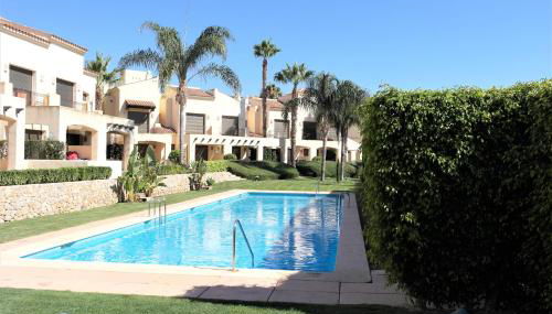 Townhouse overlooking the pool - Foto 2