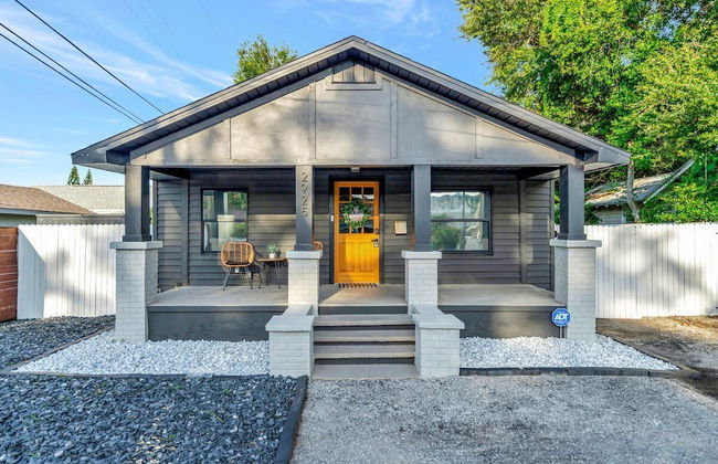 St. Pete Family Bungalow & Private Oasis - Foto 21