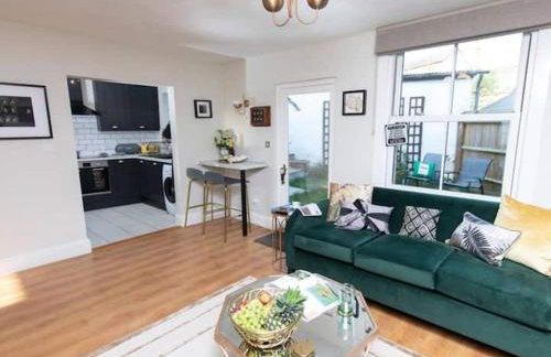 Entire rental unit in Oxfordshire, United Kingdom - Photo 8