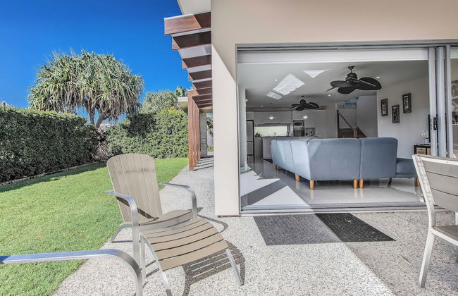 Coastal Charm on Casuarina Way - Photo 19