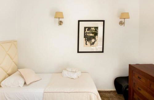 Boutique Townhouse with Hot Tub near Puerto Banus - Foto 29