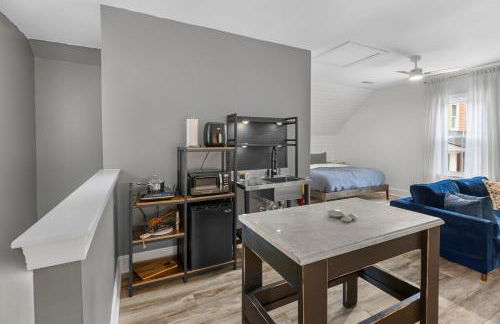 Charming Chic Charleston & DI Loft Getaway - Foto 10