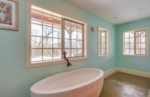 6 Mi to Chico Hot Springs Villa with River Access - Foto 39