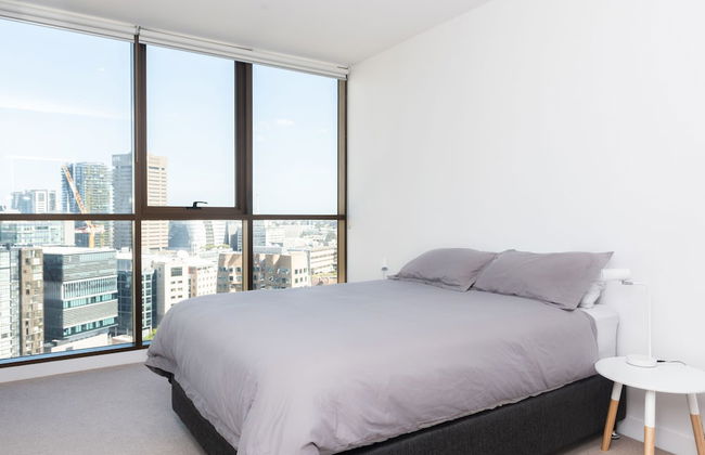 New 2 Bedroom Darling Harbor Apartment - Photo 4