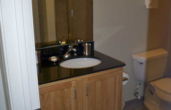 Bridgestreet at Current at the Banks - Photo 8