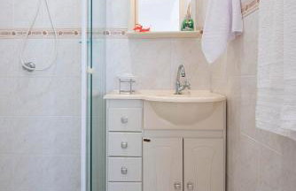 Casa em condomínio com piscina na melhor localização de Búzios - Foto 37