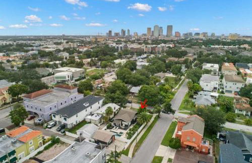 SoHo Serenity - Amazing Home with Private Pool & Hot Tub, SoHo District - Foto 82