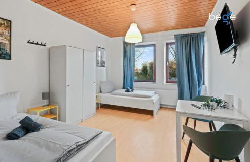 BEGE APARTMENTS WorkLounge - Photo 1