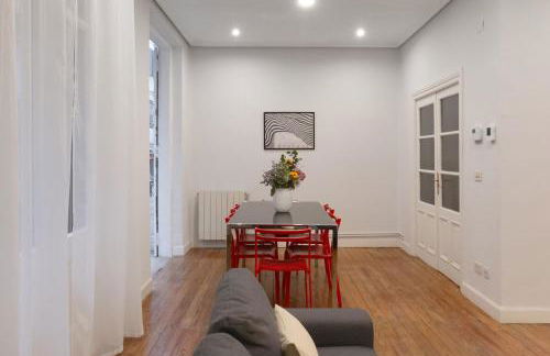 Amplio Apartamento en Casco Viejo - Corazón de Bilbao - Foto 13