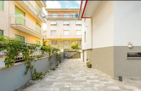 Appartamento Spotorno con ampio terrazzo attrezzato anche con angolo cottura - Foto 58