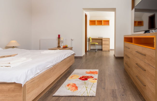 Casa Nicolae Luxury Suites - Photo 34