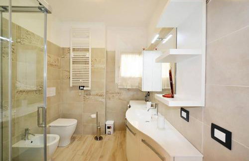 GIGI HOUSE appartamento PIAZZA MAZZINI 150m dal mare CON PISCINA e SPIAGGIA - Foto 6
