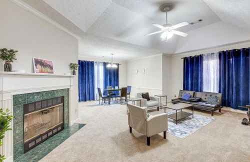 Home with Fenced Yard about 12 Mi to Dtwn Montgomery - Foto 4