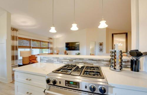 Holland Home Walk to the Beach! - Foto 9