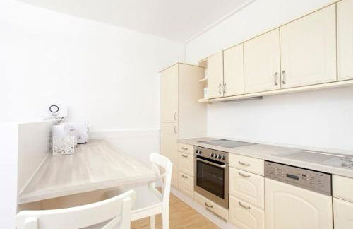 Exclusive 2-room souterrain apartment - Foto 3