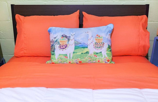 Colourful 2-bedroom Apartment - Foto 4