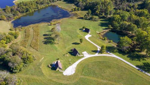 2BR A-Frame Cabin w Hot Tub Near Wine Trail - Foto 5