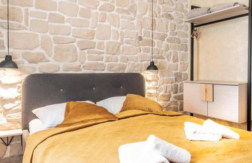 L&B amphitheater apartments - Photo 2