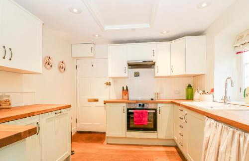 Chapel Cottage - Photo 9