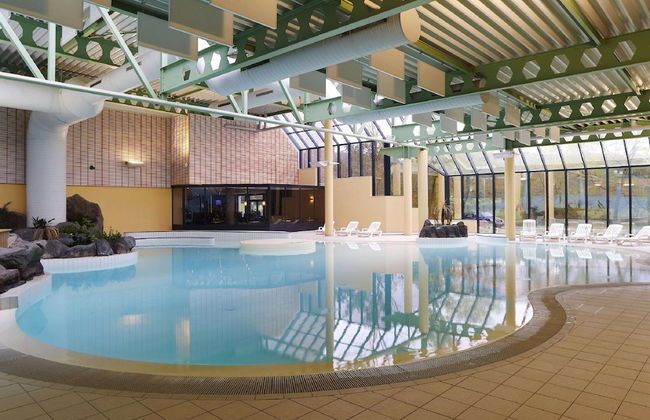 Apt w/ Fireplace & Garden - Photo 19