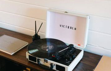 "Cozy Dumplin" - Warm & Modern Stay in RRG/Auxier - Foto 20